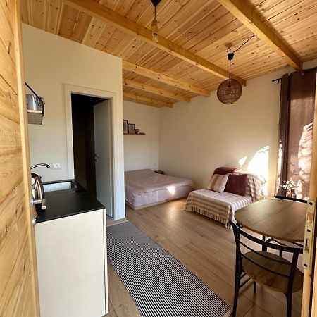 Bora Hotel Peje Ngoại thất bức ảnh